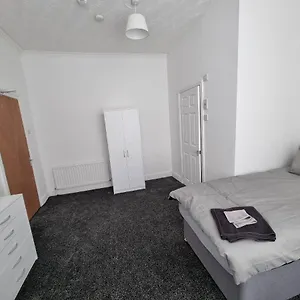Capsule hotel 70 Southfield, Middlesbrough