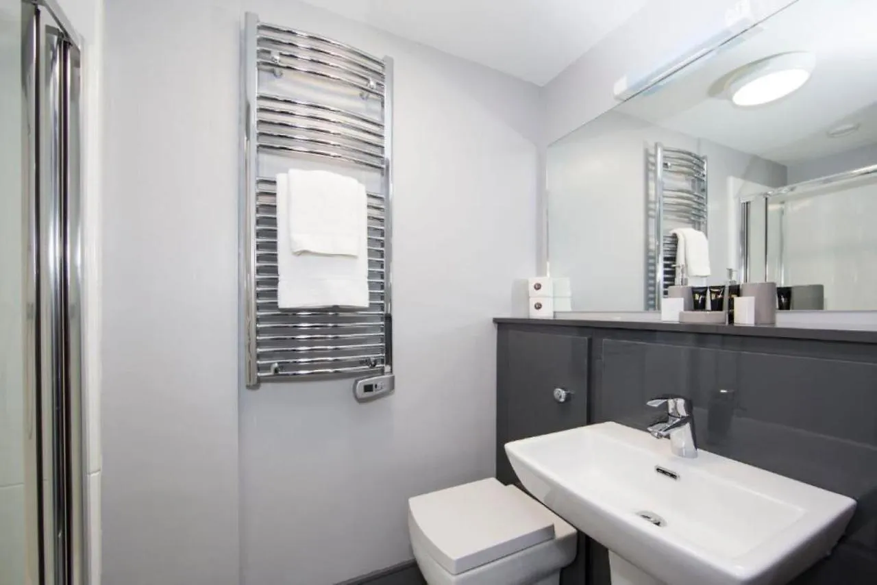 Dream Apartments Middlesbrough 3*,